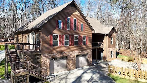 2.29 Acres of Residential Land with Home for Sale in Clarkesville, Georgia