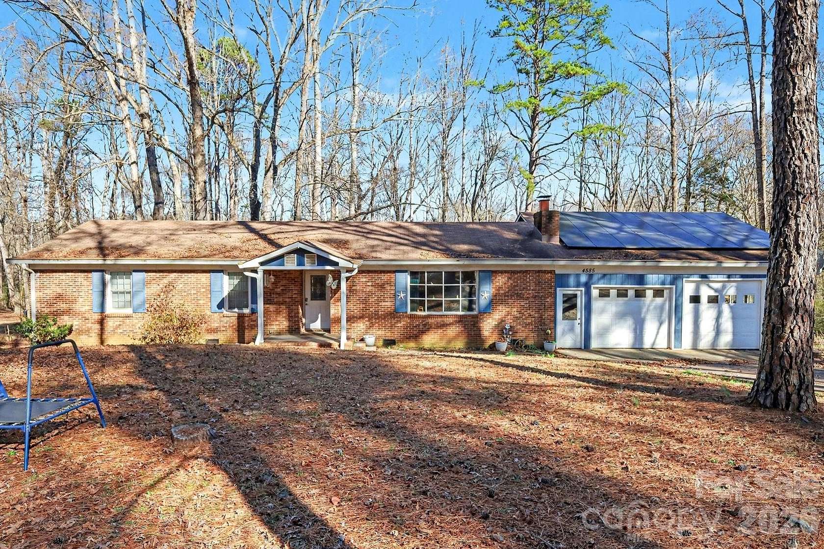 2.45 Acres of Residential Land with Home for Sale in Rock Hill, South Carolina