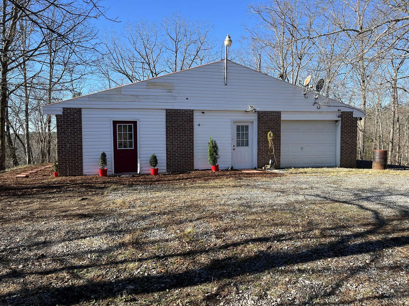 10 Acres of Residential Land with Home for Sale in Chatsworth, Georgia