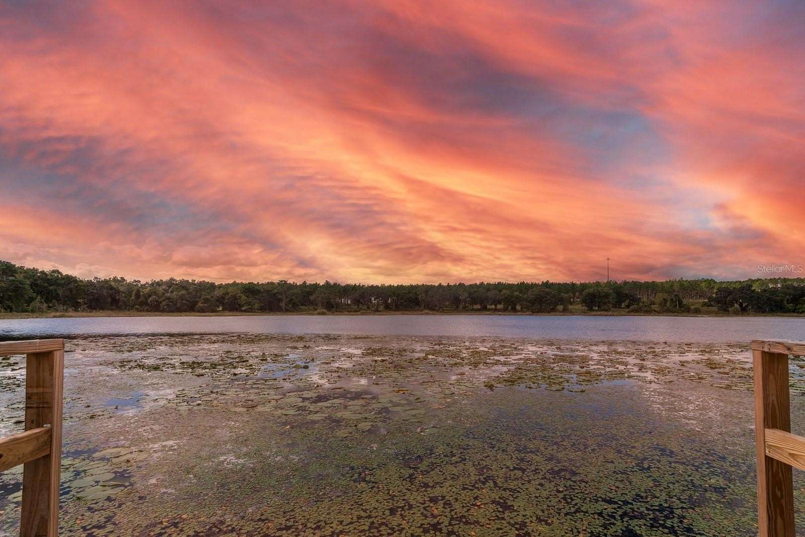 3.5 Acres of Residential Land with Home for Sale in Weirsdale, Florida