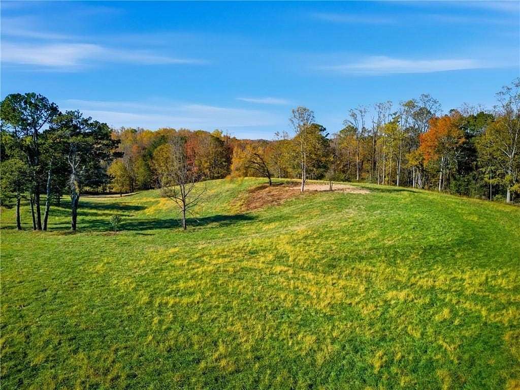 16.3 Acres of Land for Sale in Alpharetta, Georgia