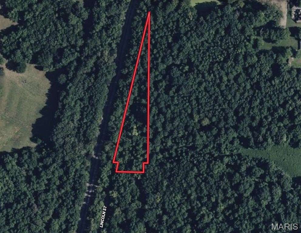 2.6 Acres of Residential Land for Sale in Villa Ridge, Illinois