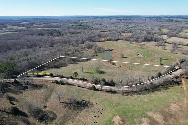 13 Acres of Land for Sale in Potts Camp, Mississippi