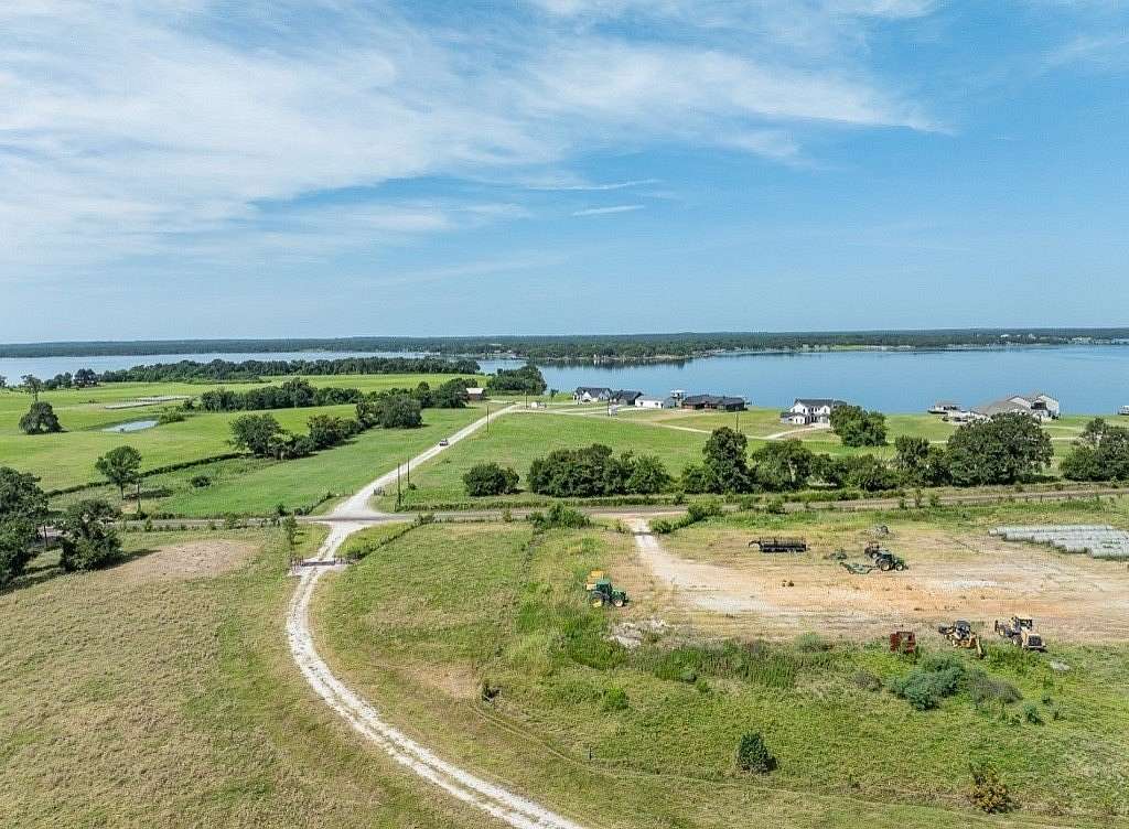 1.34 Acres of Land for Sale in Thornton, Texas
