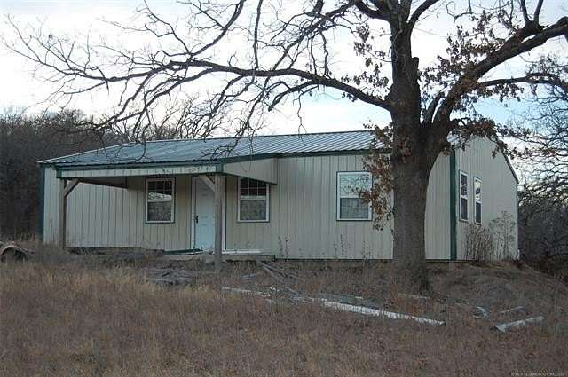 41.6 Acres of Recreational Land with Home for Sale in Henryetta, Oklahoma
