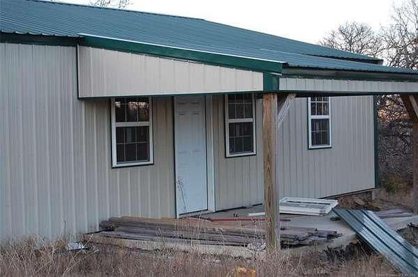 41.6 Acres of Recreational Land with Home for Sale in Henryetta, Oklahoma