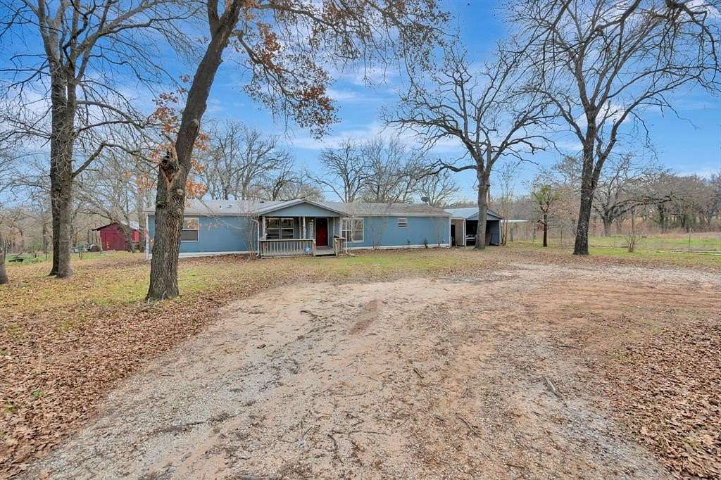2.22 Acres of Residential Land with Home for Sale in Covington, Texas
