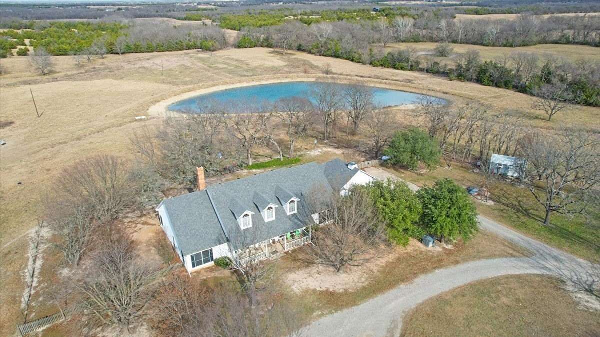 129 Acres of Recreational Land with Home for Sale in Windom, Texas