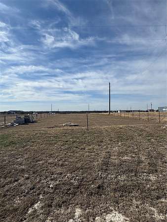 4 Acres of Land for Sale in Itasca, Texas