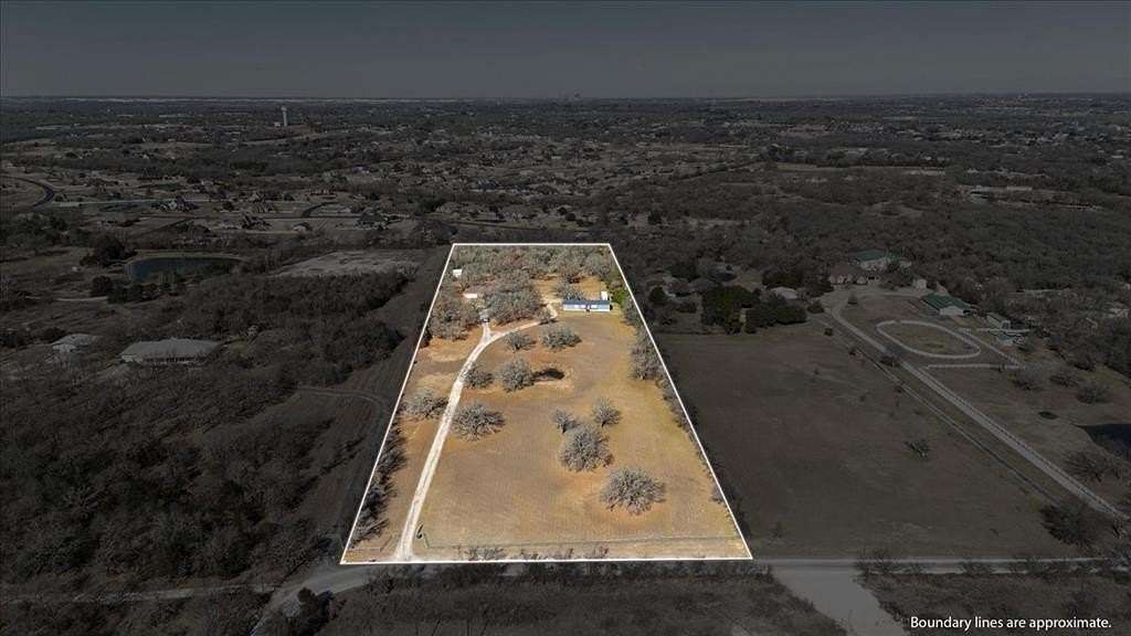 10 Acres of Recreational Land with Home for Sale in Mansfield, Texas