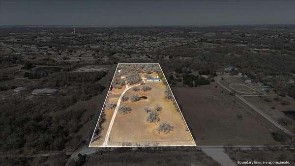 10 Acres of Recreational Land with Home for Sale in Mansfield, Texas