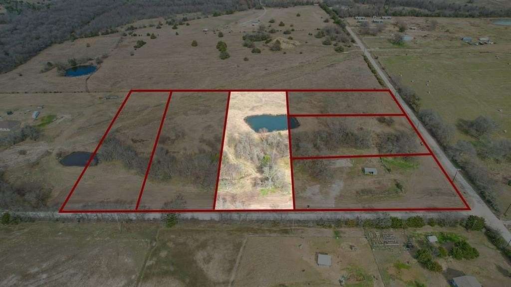 1.12 Acres of Land for Sale in Celeste, Texas