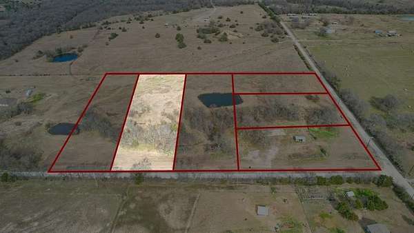 1.75 Acres of Residential Land for Sale in Celeste, Texas