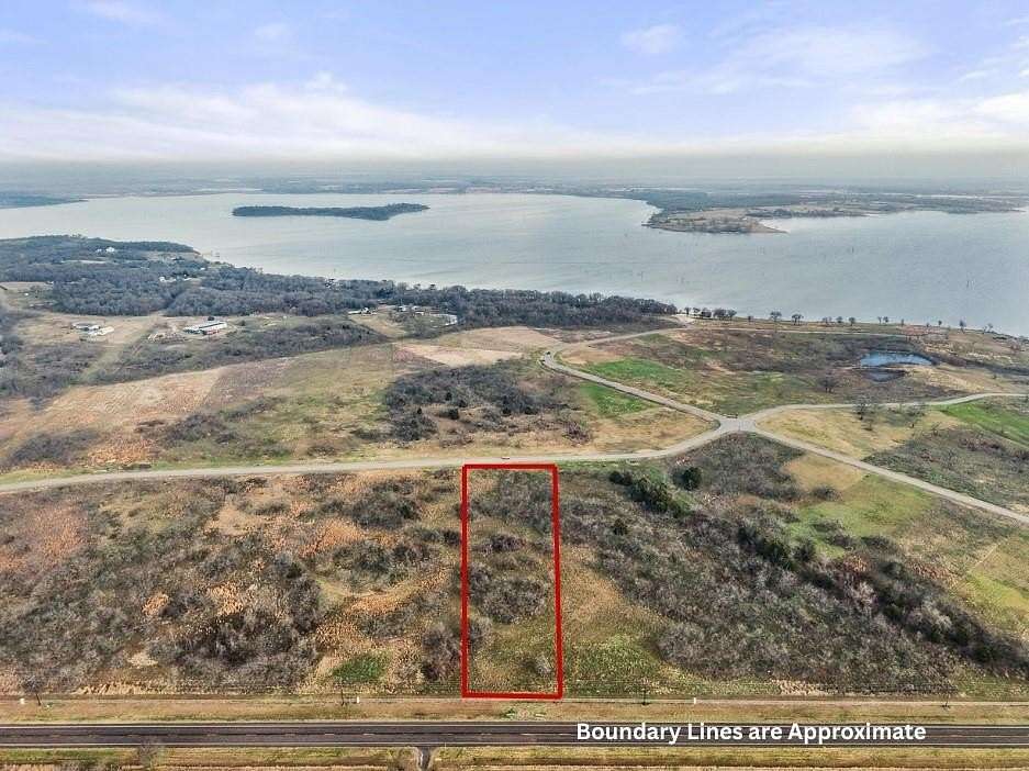 1.77 Acres of Residential Land for Sale in Corsicana, Texas
