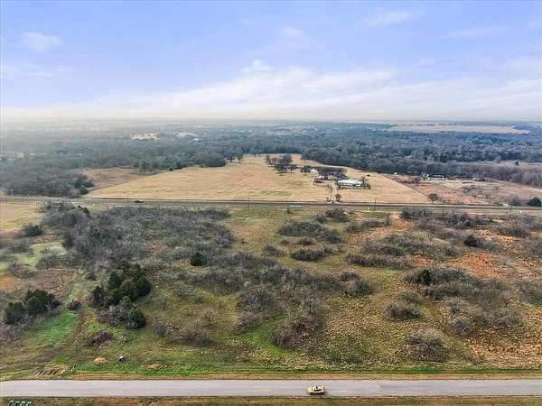1.77 Acres of Residential Land for Sale in Corsicana, Texas