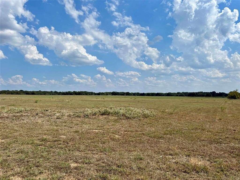 10 Acres of Land for Sale in Kosse, Texas