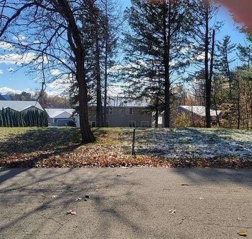 0.23 Acres of Residential Land for Sale in Platteville, Wisconsin
