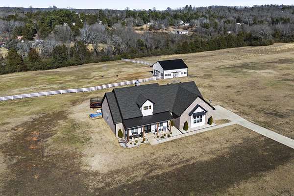 10 Acres of Land with Home for Sale in Greenbrier, Arkansas