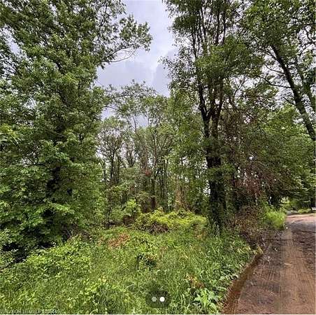 6 Acres of Land for Sale in Mulberry, Arkansas
