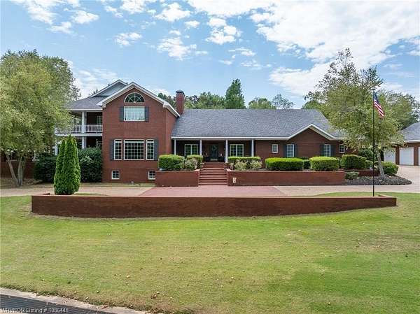 2.15 Acres of Residential Land with Home for Sale in Greenwood, Arkansas