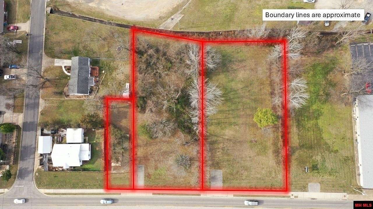 1.33 Acres of Mixed-Use Land for Sale in Mountain Home, Arkansas