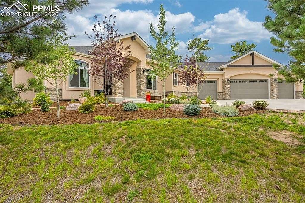 2.62 Acres of Residential Land with Home for Sale in Monument, Colorado