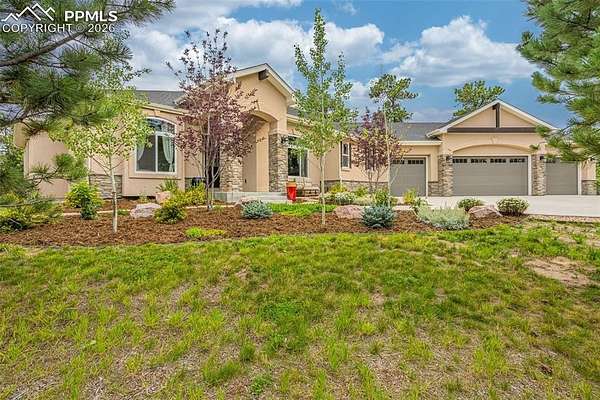 2.62 Acres of Residential Land with Home for Sale in Monument, Colorado