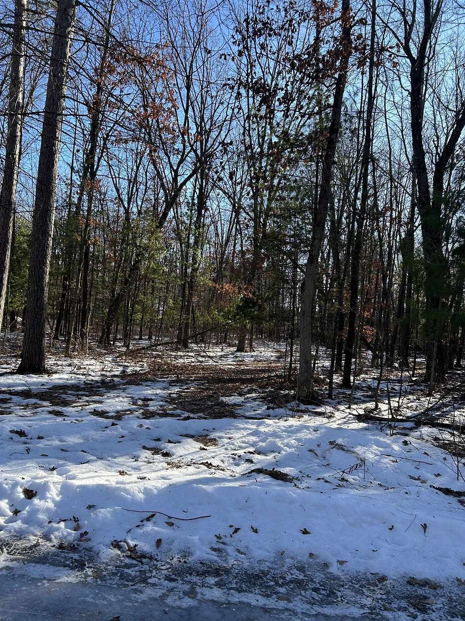 5 Acres of Land for Sale in Tomah, Wisconsin