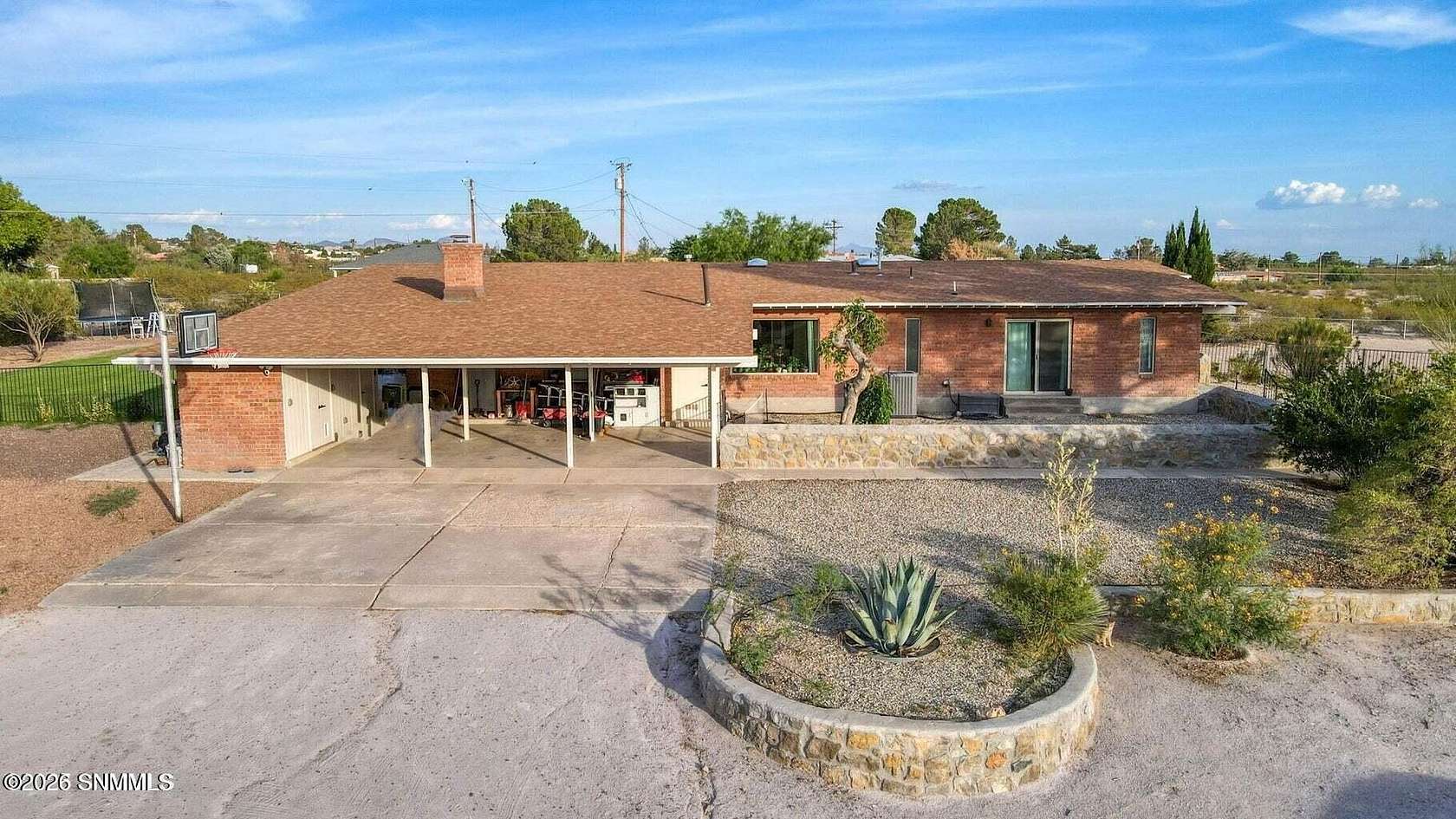 1.64 Acres of Residential Land with Home for Sale in Las Cruces, New Mexico