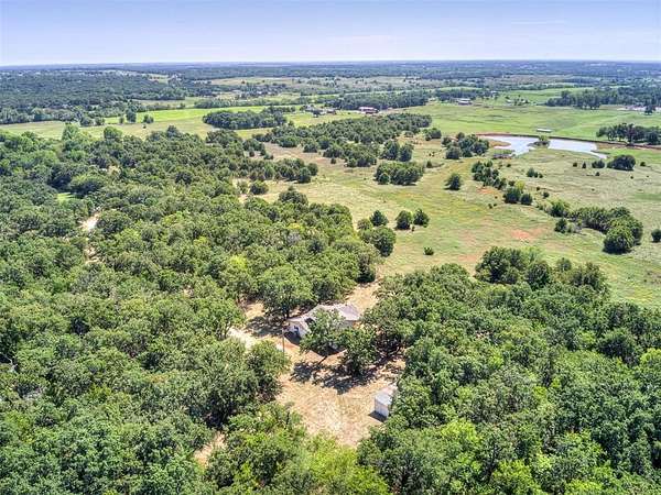 5 Acres of Residential Land with Home for Sale in Blanchard, Oklahoma