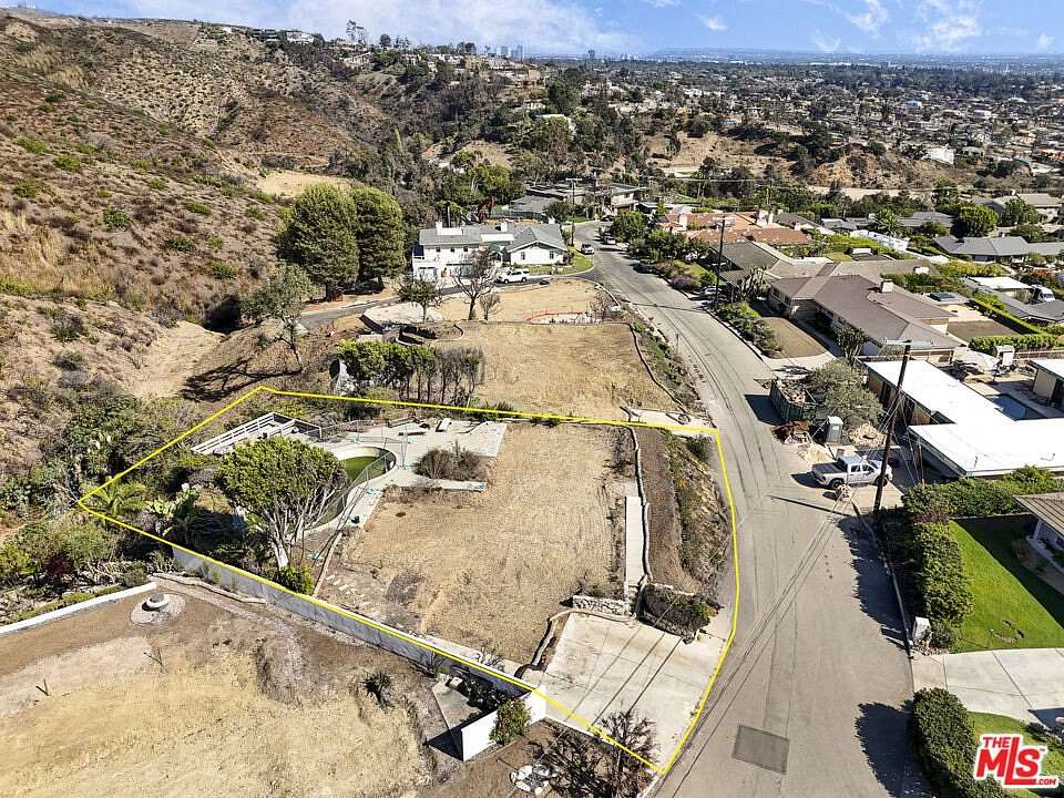 0.29 Acres of Land for Sale in Pacific Palisades, California
