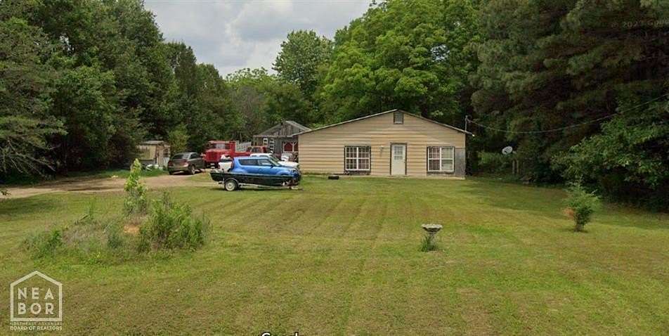 4 Acres of Land with Home for Sale in Jonesboro, Arkansas