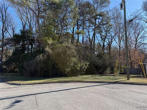 0.62 Acres of Residential Land for Sale in Tuscaloosa, Alabama