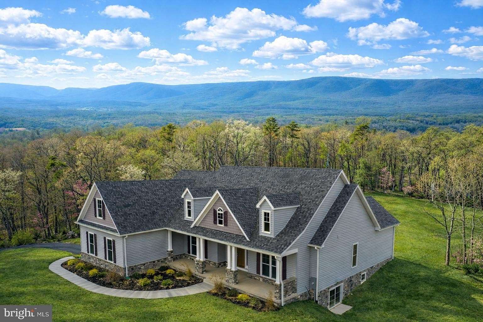 152 Acres of Recreational Land with Home for Sale in Winchester, Virginia