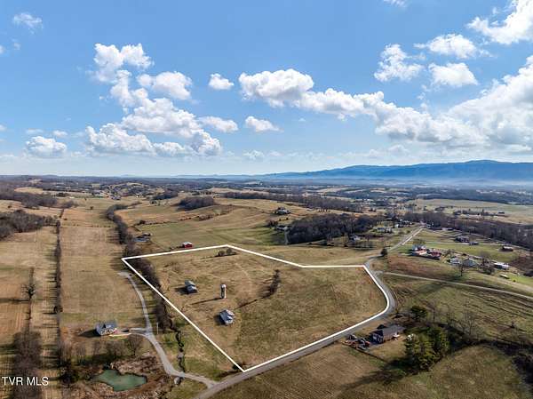 15.5 Acres of Land for Sale in Greeneville, Tennessee