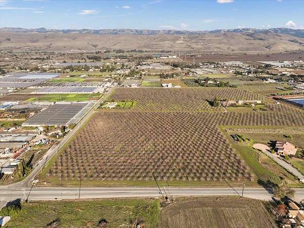 14.7 Acres of Land with Home for Sale in Morgan Hill, California