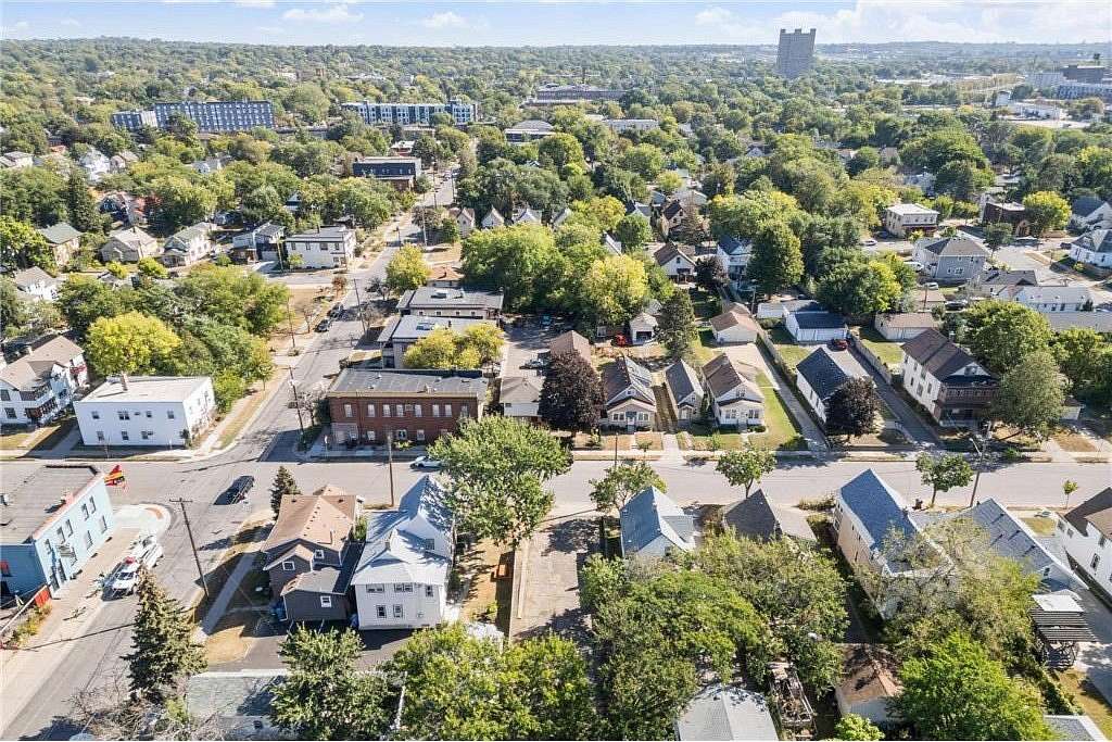 0.1 Acres of Residential Land for Sale in Minneapolis, Minnesota