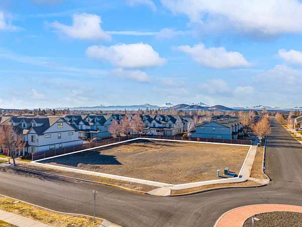 0.5 Acres of Mixed-Use Land for Sale in Redmond, Oregon
