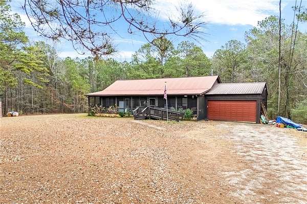 3.5 Acres of Residential Land with Home for Sale in Cusseta, Alabama