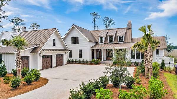 2 Acres of Land with Home for Sale in Ravenel, South Carolina