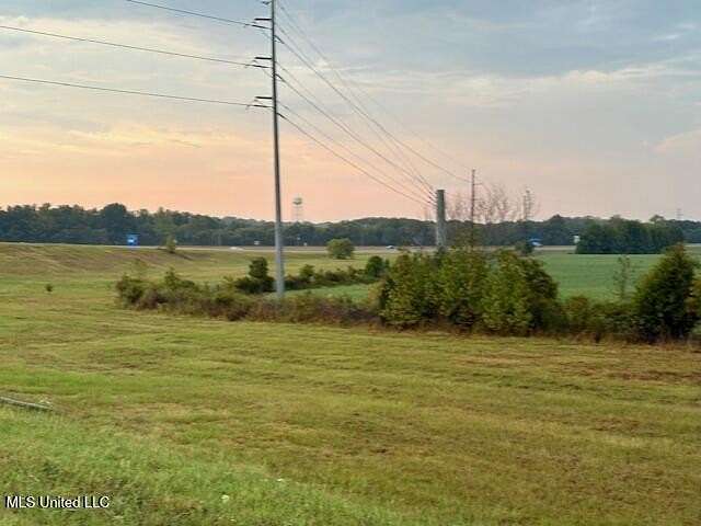 15 Acres of Land for Sale in Senatobia, Mississippi