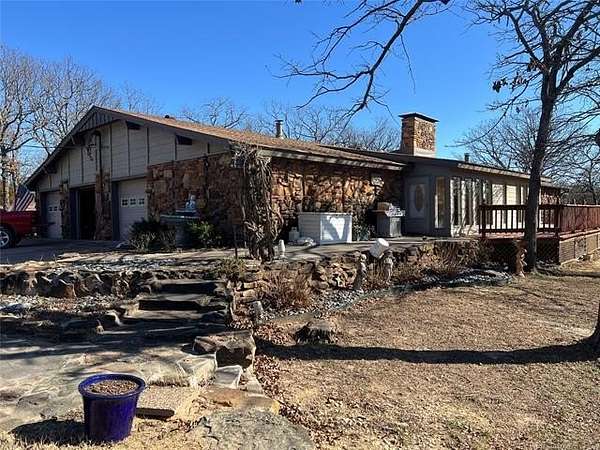 4.3 Acres of Land with Home for Sale in Sapulpa, Oklahoma