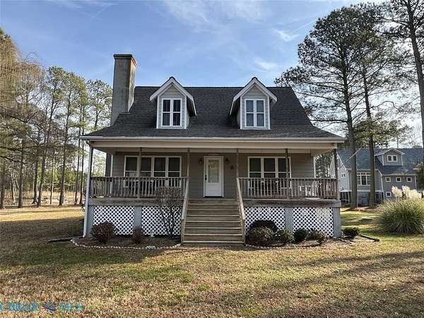 1.6 Acres of Residential Land with Home for Sale in Deltaville, Virginia