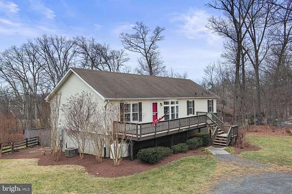 3.49 Acres of Residential Land with Home for Sale in Front Royal, Virginia