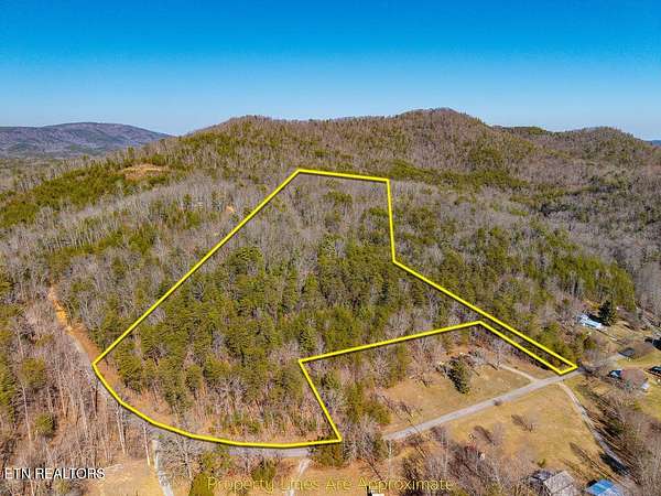 17 Acres of Recreational Land for Sale in Tellico Plains, Tennessee