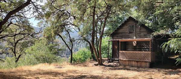 10.5 Acres of Land with Home for Sale in Lenore, Idaho