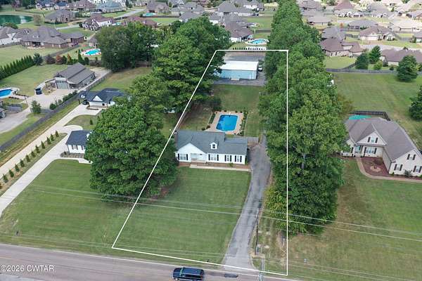1.5 Acres of Improved Mixed-Use Land for Sale in Jackson, Tennessee