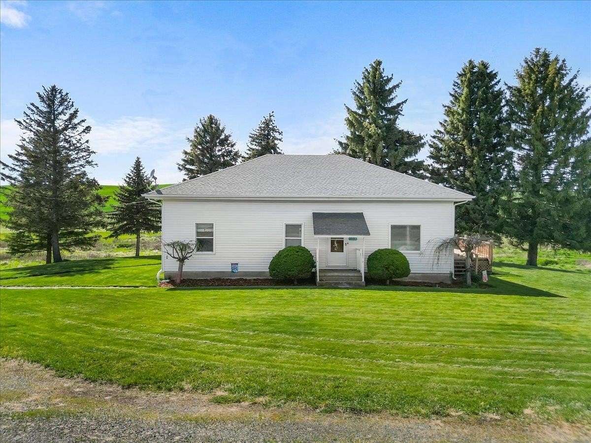 4.33 Acres of Residential Land with Home for Sale in Farmington, Washington