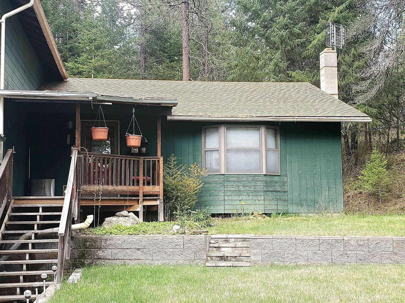 22 Acres of Recreational Land with Home for Sale in Clayton, Washington