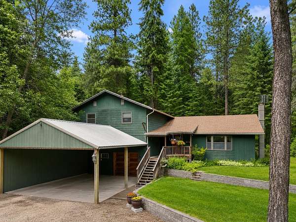 22 Acres of Recreational Land with Home for Sale in Clayton, Washington